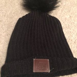 LYM Pom beanie